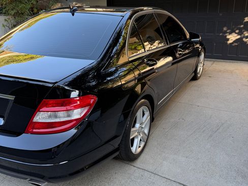 Used 2011 Mercedes-Benz C 300 Sedan image 6