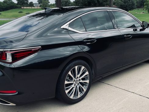 Used 2021 Lexus ES 350 w/ Premium Package FWD image 6