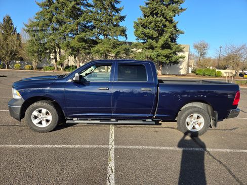 Used 2016 RAM 1500 Tradesman w/ Popular Equipment Group image 2