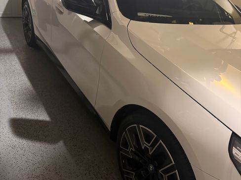 Used 2024 BMW i5 eDrive40i w/ M Sport Package image 1