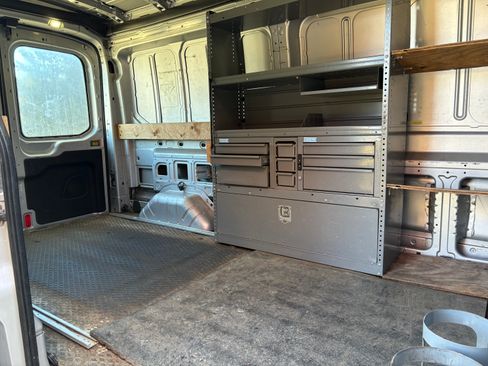 Used 2017 Ford Transit 250 148 Medium Roof image 2