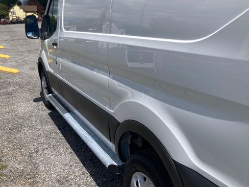 Used 2023 Ford Transit 250 Low Roof w/ Exterior Upgrade Package RWD image 10