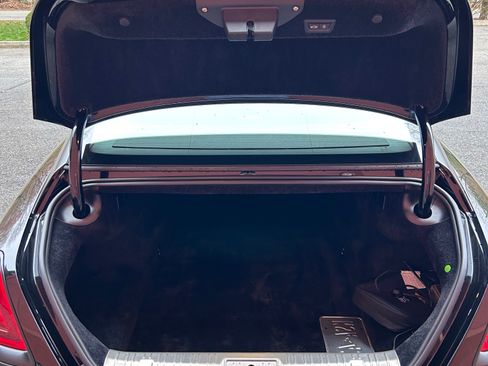 Used 2018 Rolls-Royce Wraith RWD image 12