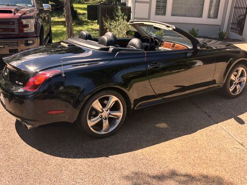 Used 2003 Lexus SC 430 Convertible RWD image 1