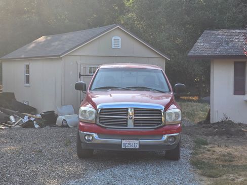 Used 2006 Dodge Ram 1500 Truck SLT w/ Quad Cab Big Horn Value Group image 4