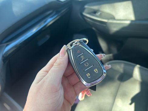 Used 2021 Chevrolet TrailBlazer LT w/ Sun and Liftgate Package image 22