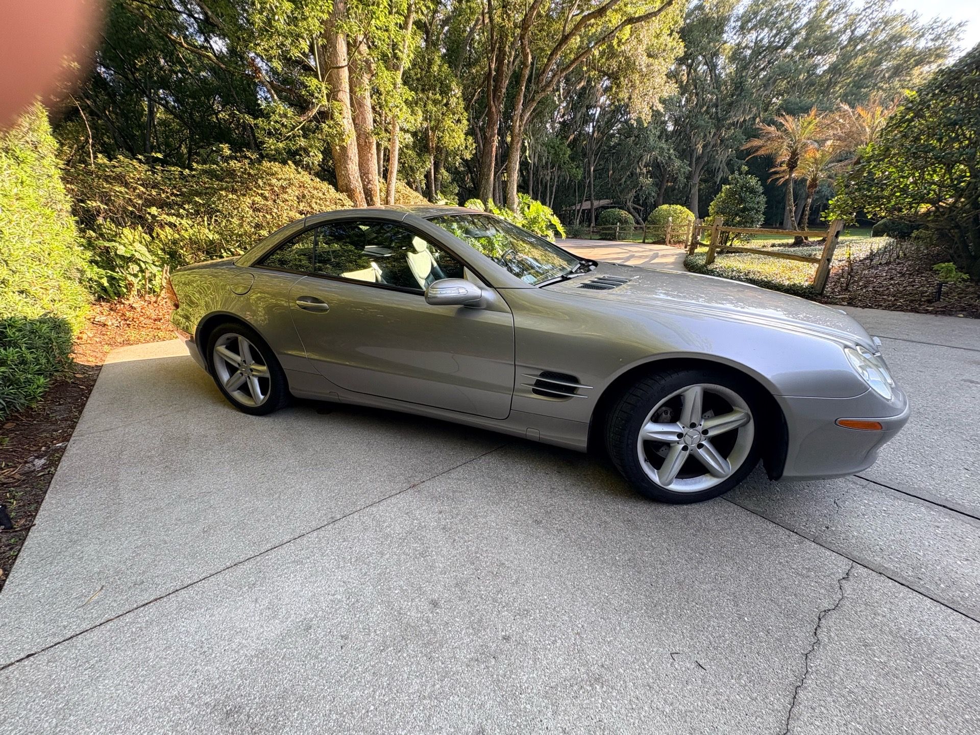 Used 2005 Mercedes-Benz SL 500 image 2