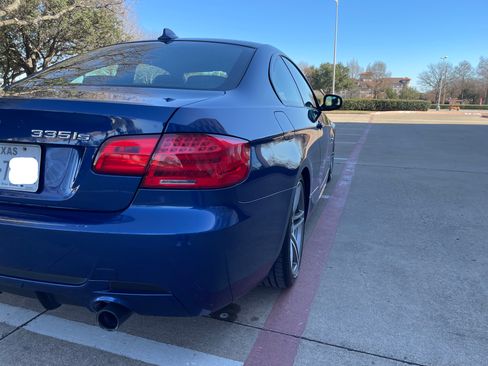 Used 2012 BMW 335is Coupe image 9