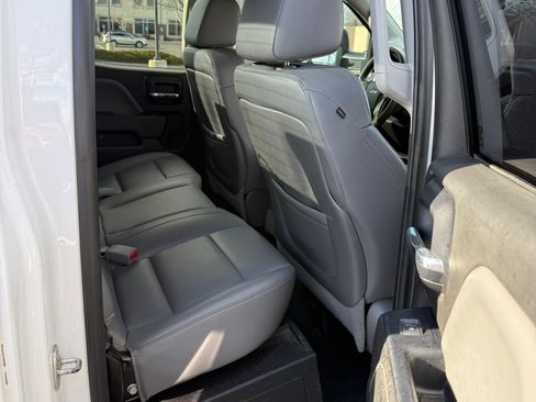 Used 2015 Chevrolet Silverado 2500 W/T image 10