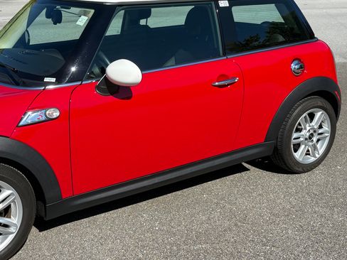 Used 2013 MINI Cooper S FWD image 10