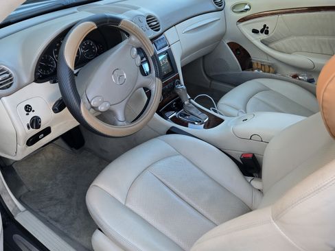 Used 2005 Mercedes-Benz CLK 500 Coupe image 9