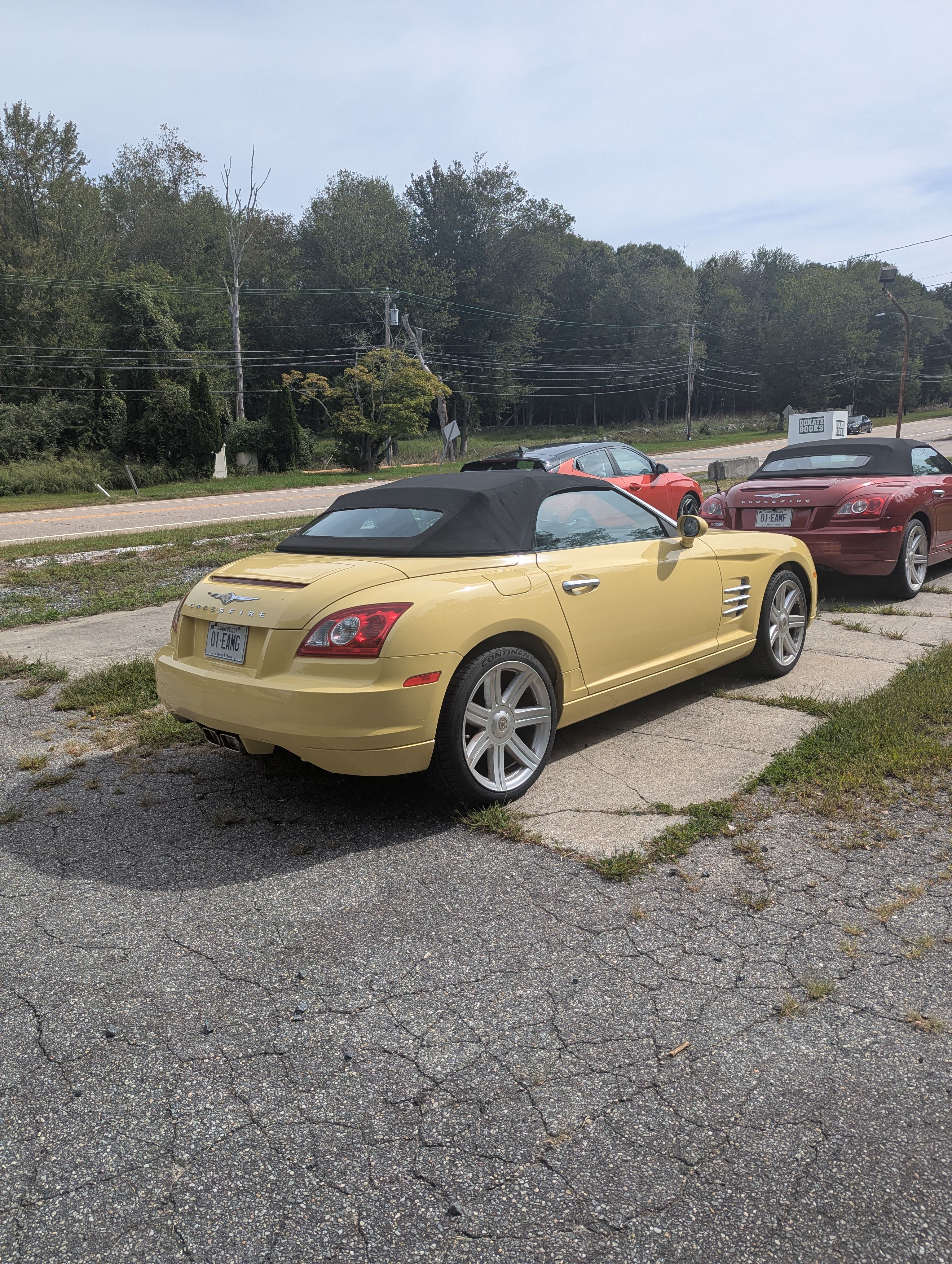 Used 2005 Chrysler Crossfire Limited RWD image 9