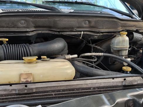 Used 2002 Dodge Ram 1500 Truck Short Bed image 8