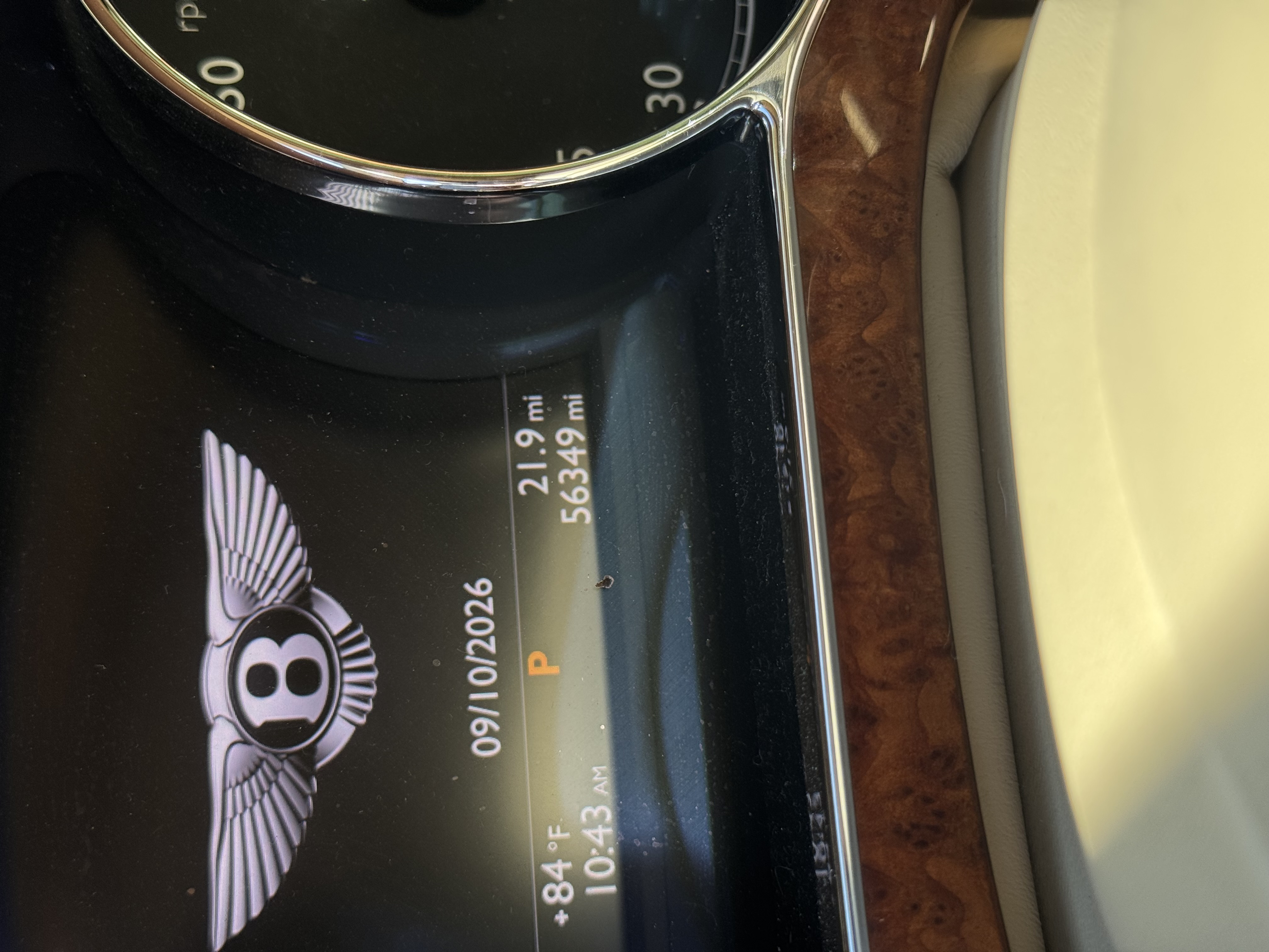Used 2012 Bentley Mulsanne RWD image 13
