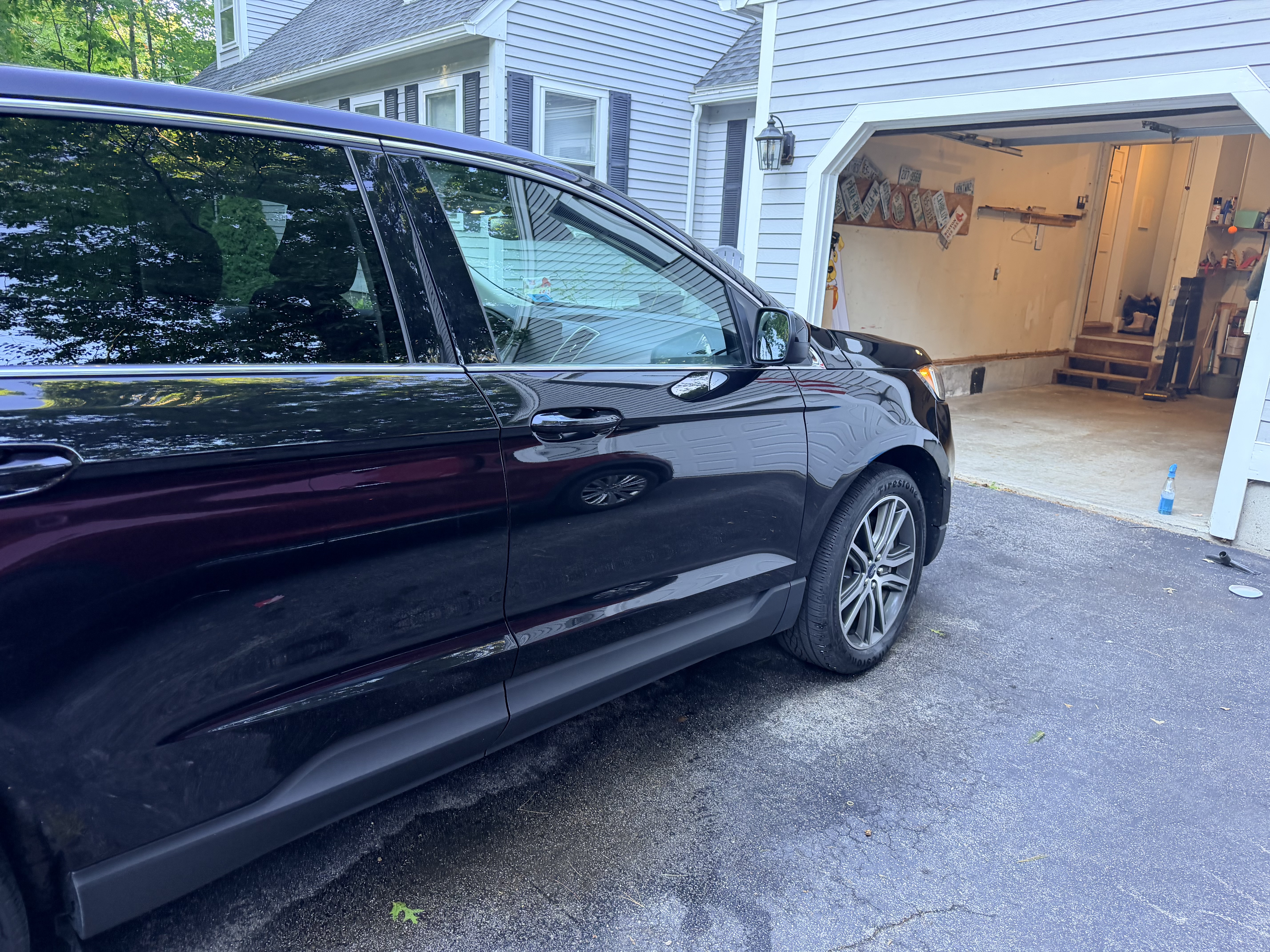 Used 2022 Ford Edge SEL w/ Convenience Package AWD/4WD image 2