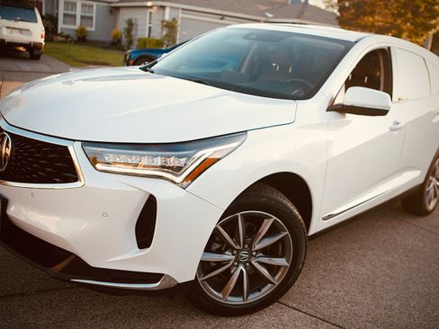 Used 2024 Acura RDX SH-AWD w/ Technology Package image 19
