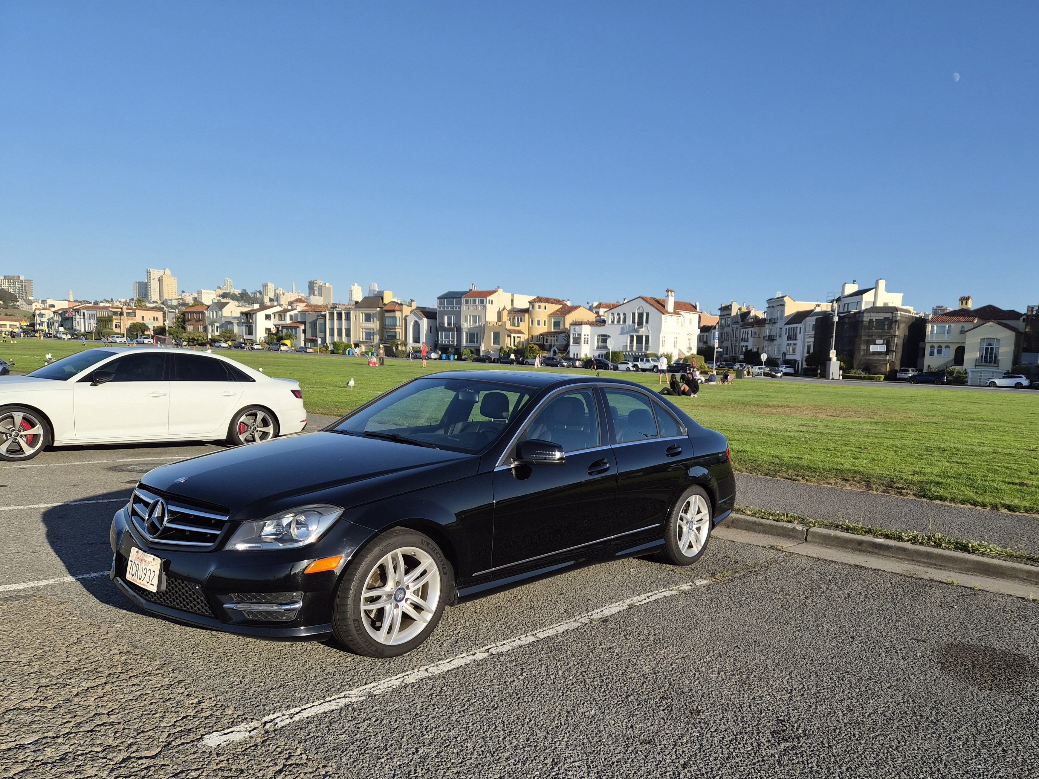 Used 2014 Mercedes-Benz C 250 Sedan image 9