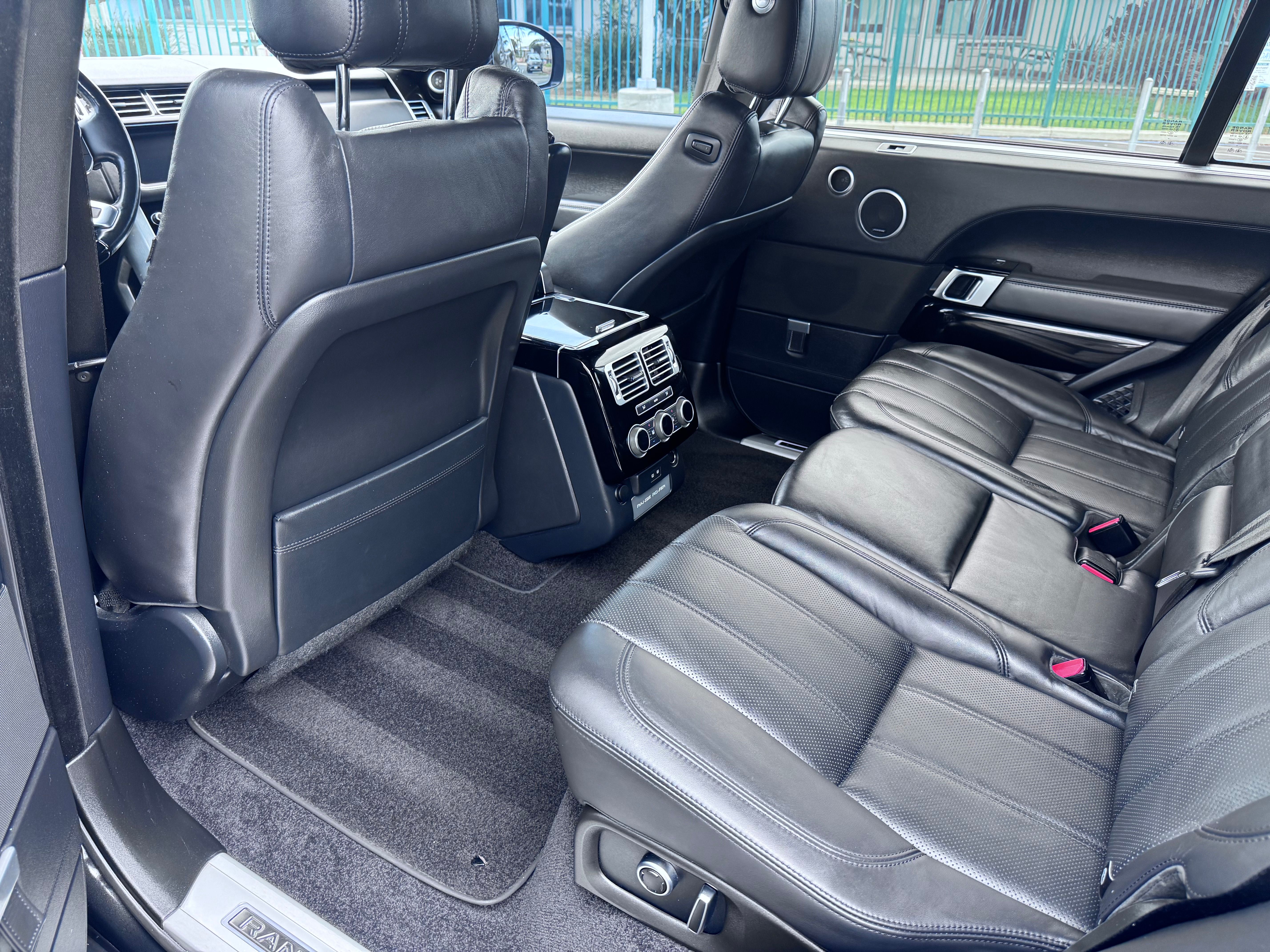 Used 2017 Land Rover Range Rover Long Wheelbase Supercharged AWD/4WD image 8