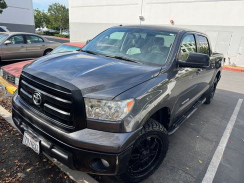 Used 2013 Toyota Tundra 2WD CrewMax image 10
