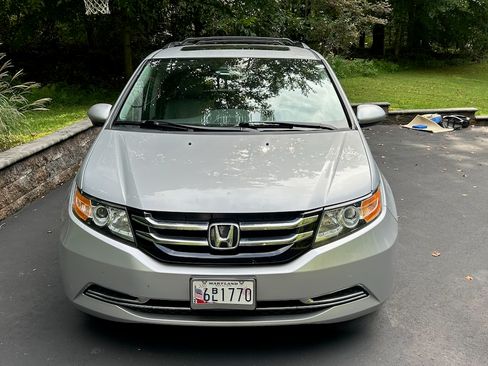 Used 2014 Honda Odyssey EX-L image 2