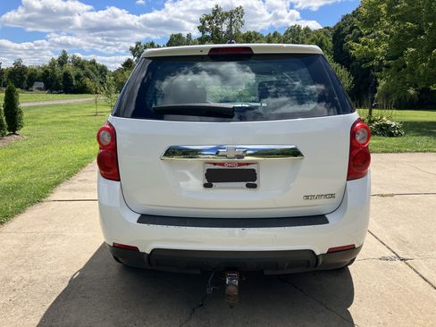 Used 2015 Chevrolet Equinox LS image 5