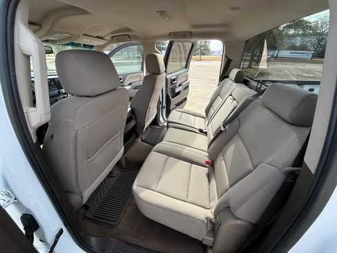 Used 2018 Chevrolet Silverado 1500 LT w/ Texas Edition image 17