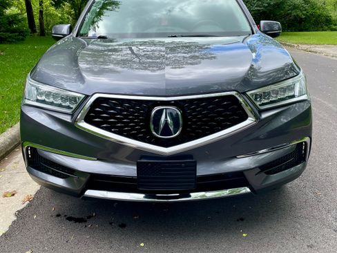 Used 2017 Acura MDX SH-AWD image 2