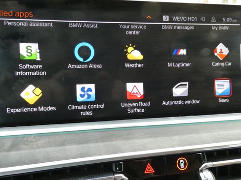 Used 2023 BMW X5 xDrive40i w/ M Sport Package image 14