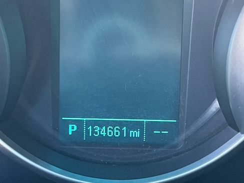 Used 2015 Chevrolet Cruze LT w/ Sun And Sound Package image 4