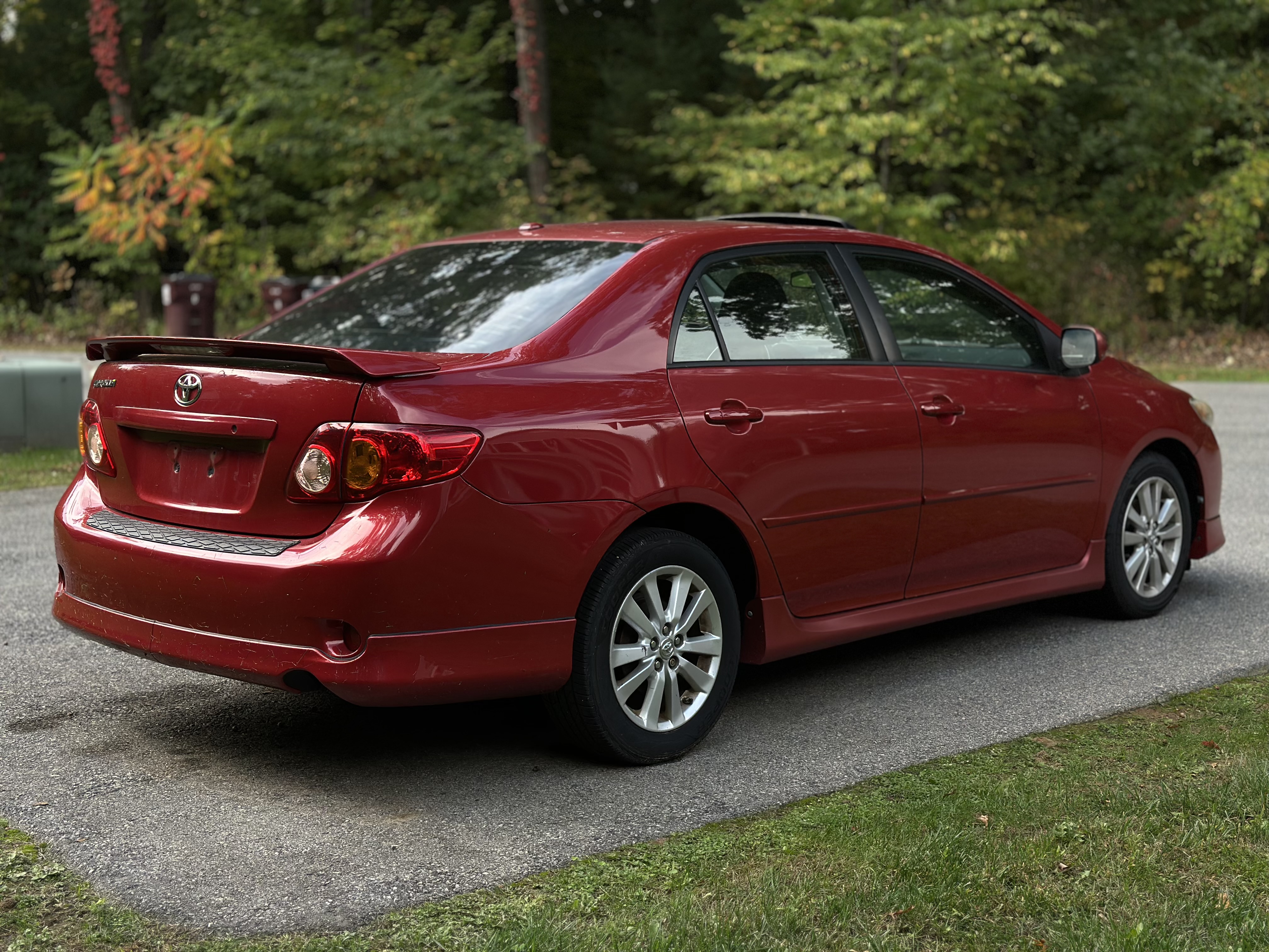 Used 2010 Toyota Corolla S w/ S EVP Pkg #3 FWD image 6