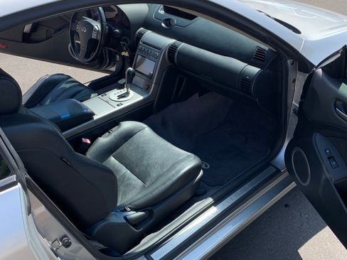 Used 2004 INFINITI G35 Coupe w/ Premium Pkg image 17