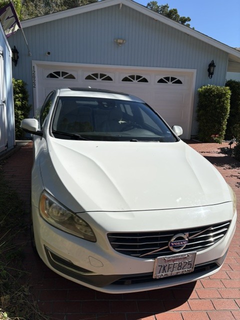 Used 2015 Volvo S60 T6 FWD image 1
