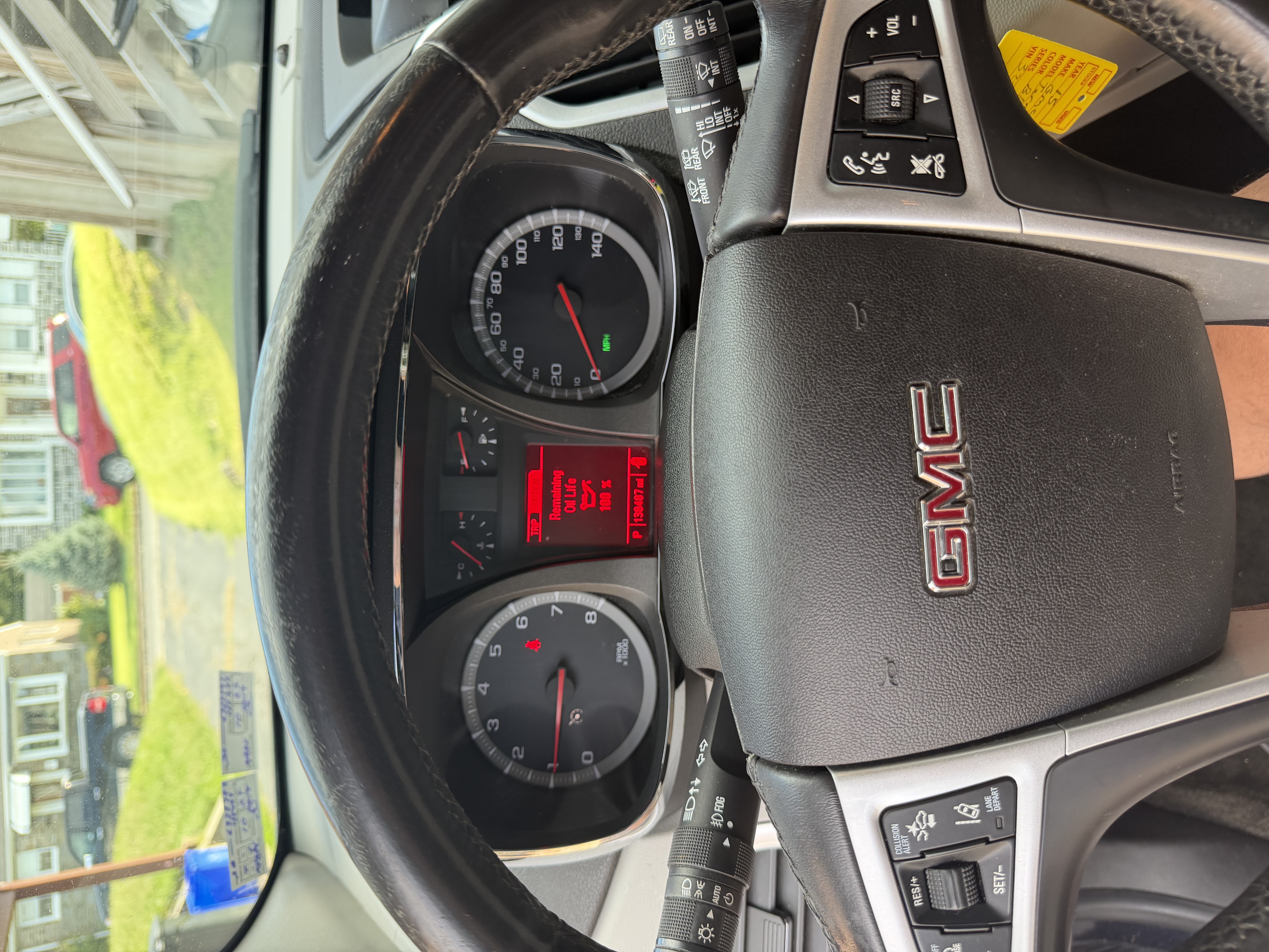 Used 2015 GMC Terrain SLE w/ Safety Package AWD/4WD image 13