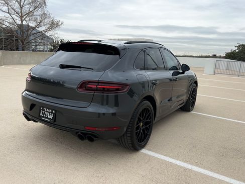 Used 2018 Porsche Macan GTS image 2