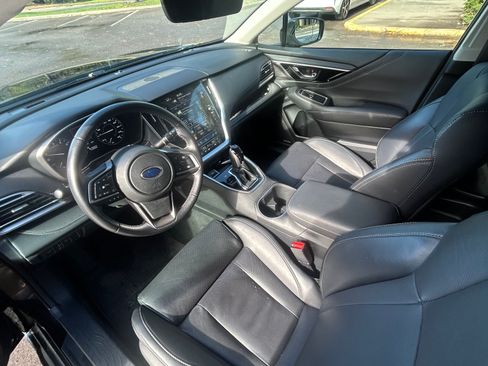 Used 2023 Subaru Outback Limited AWD/4WD image 8