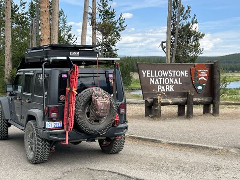 Used 2017 Jeep Wrangler Unlimited Rubicon image 8