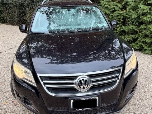 Used 2010 Volkswagen Tiguan Wolfsburg Edition image 1