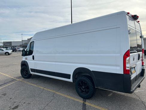 Used 2019 RAM ProMaster 3500 w/ Mopar Trailer Tow Group FWD image 2