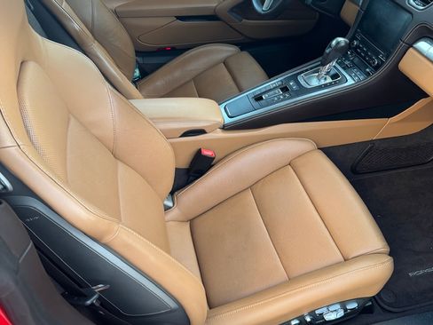 Used 2018 Porsche 718 Boxster GTS image 14