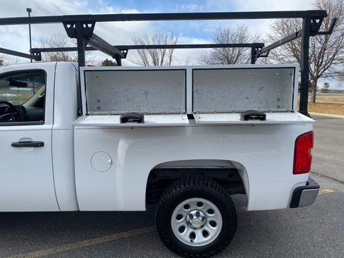 Used 2013 Chevrolet Silverado 1500 W/T image 11