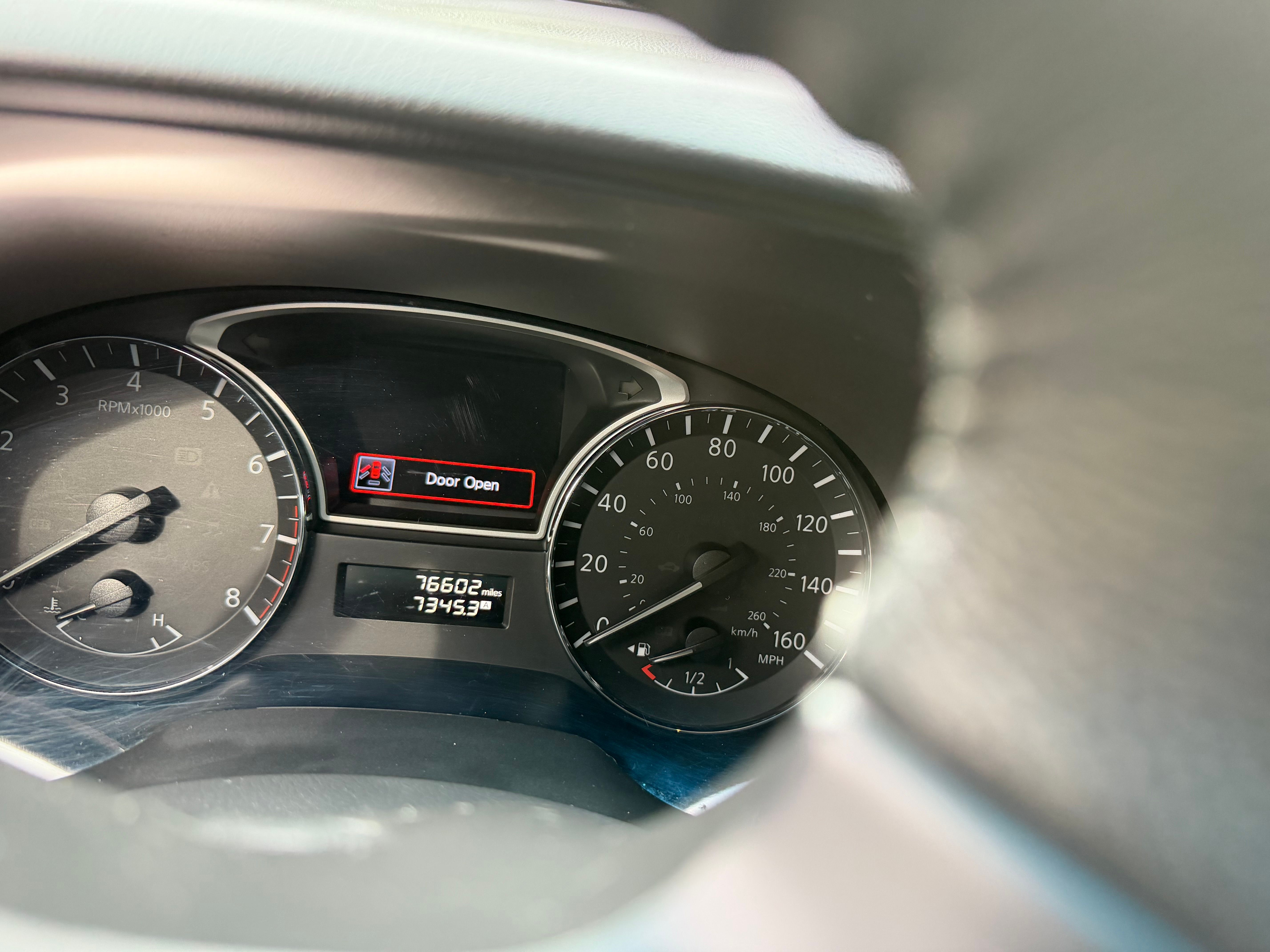 Used 2015 Nissan Pathfinder SL w/ SL Premium Package FWD image 14