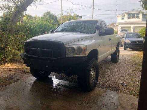 Used 2007 Dodge Ram 2500 Truck ST w/ Trailer Tow Group image 9