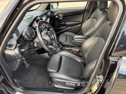Used 2016 MINI Cooper S image 11