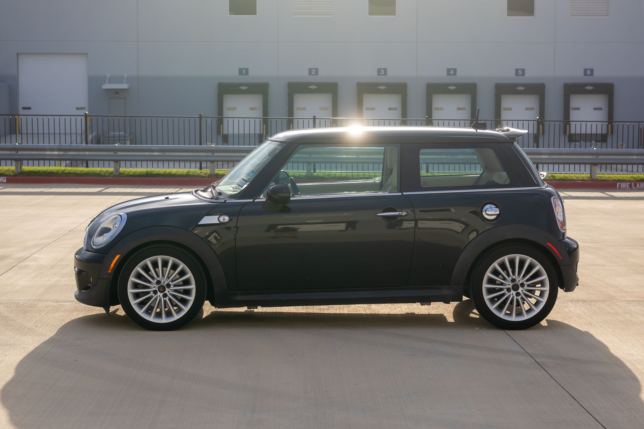 Used 2012 MINI Cooper S FWD image 1