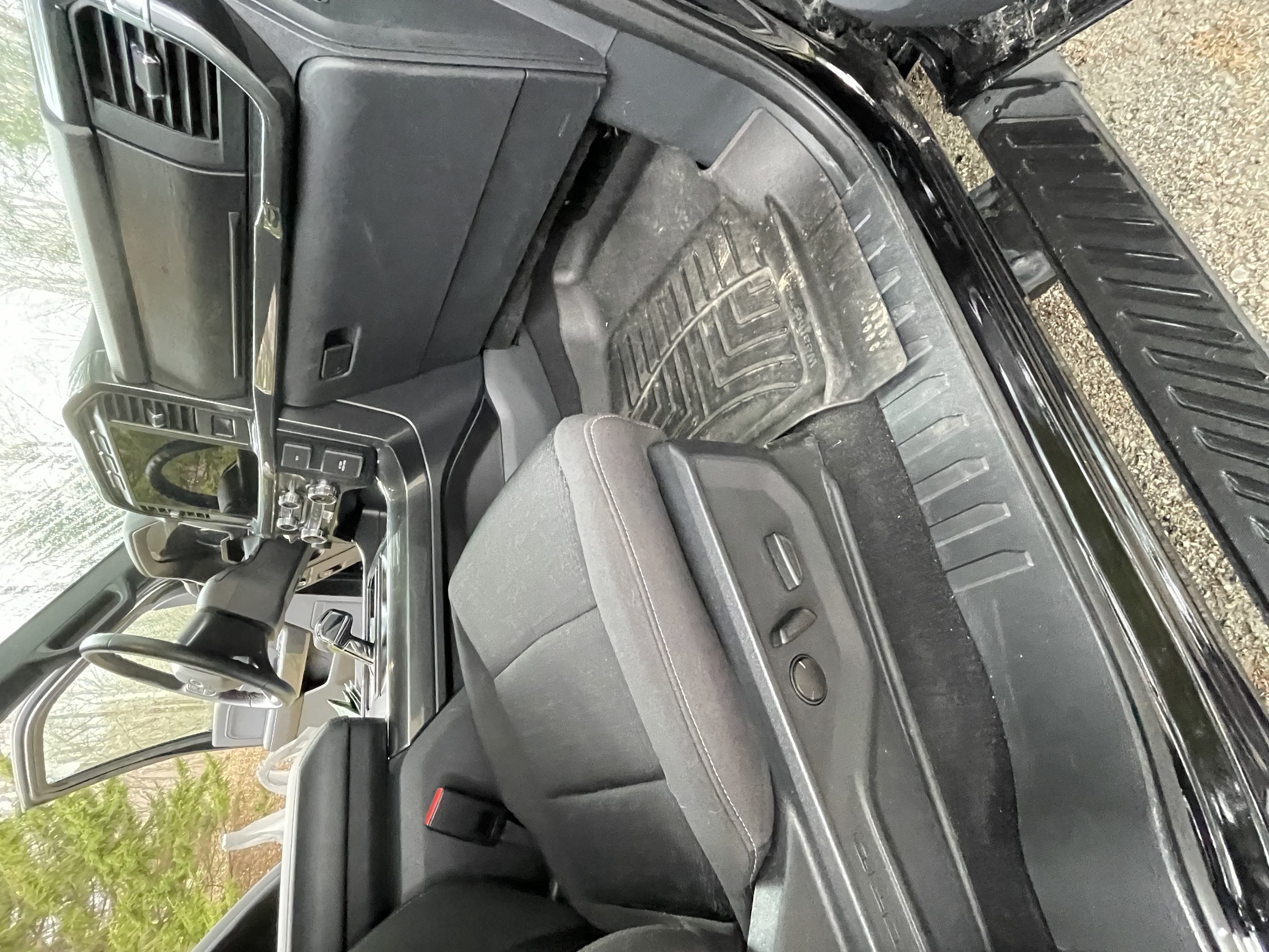 Used 2023 Ford F150 XLT w/ Equipment Group 302A High AWD/4WD image 17