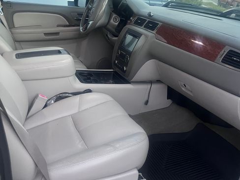 Used 2008 GMC Sierra 2500 SLT w/ Convenience Package RWD image 15