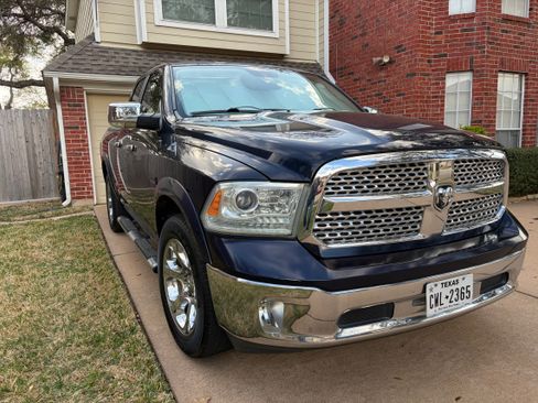 Used 2013 RAM 1500 Laramie image 1