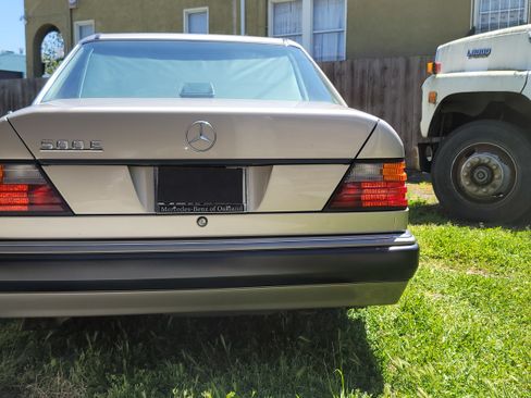 Used 1993 Mercedes-Benz 500 E image 14