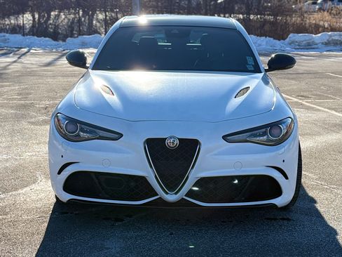 Used 2019 Alfa Romeo Giulia Quadrifoglio w/ Driver Assist Dynamic Package image 5