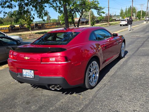 Used 2015 Chevrolet Camaro LT w/ LPO, Black Appearance Package image 12